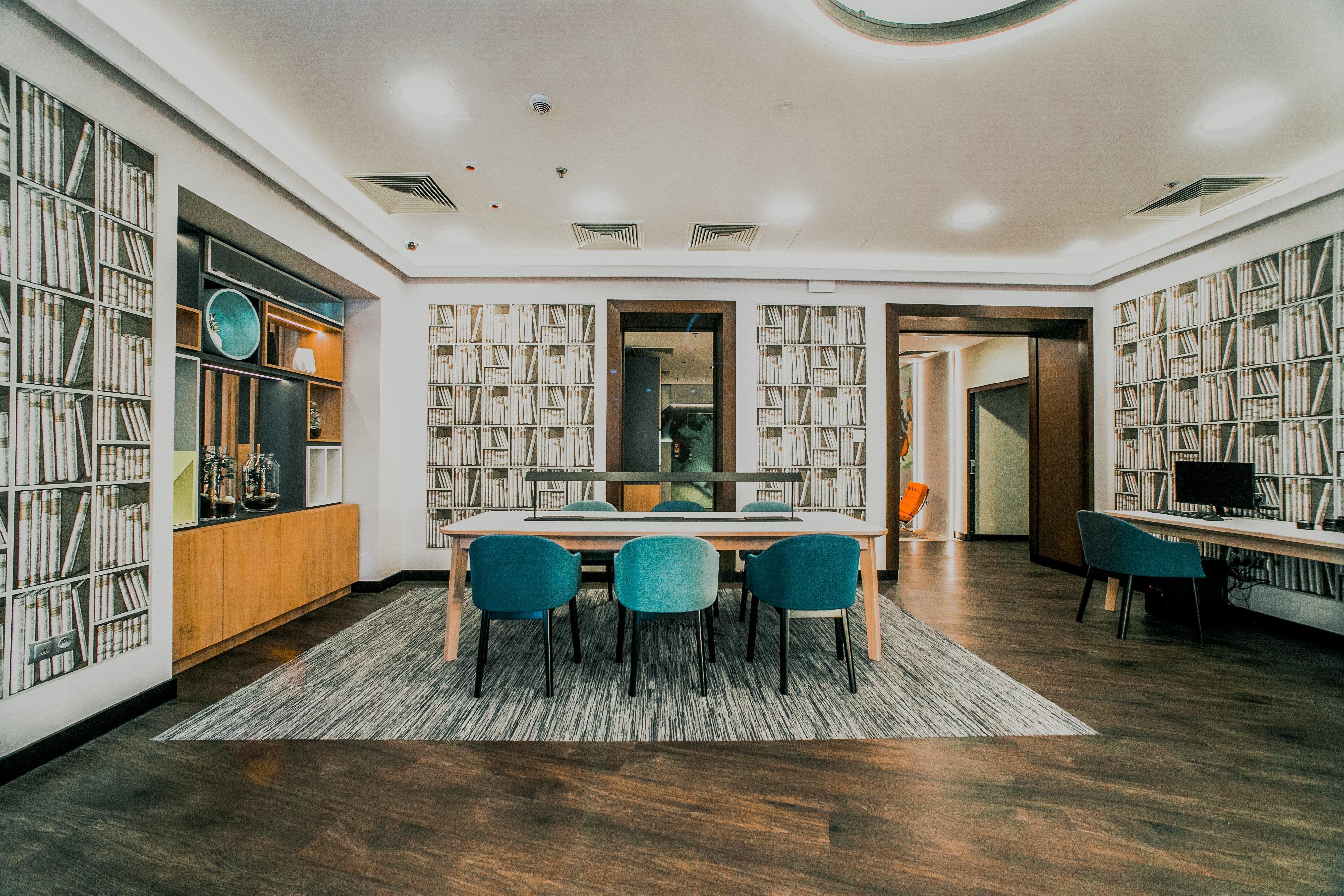 Holiday Inn Krakow City Centre By Ihg Exterior photo Library