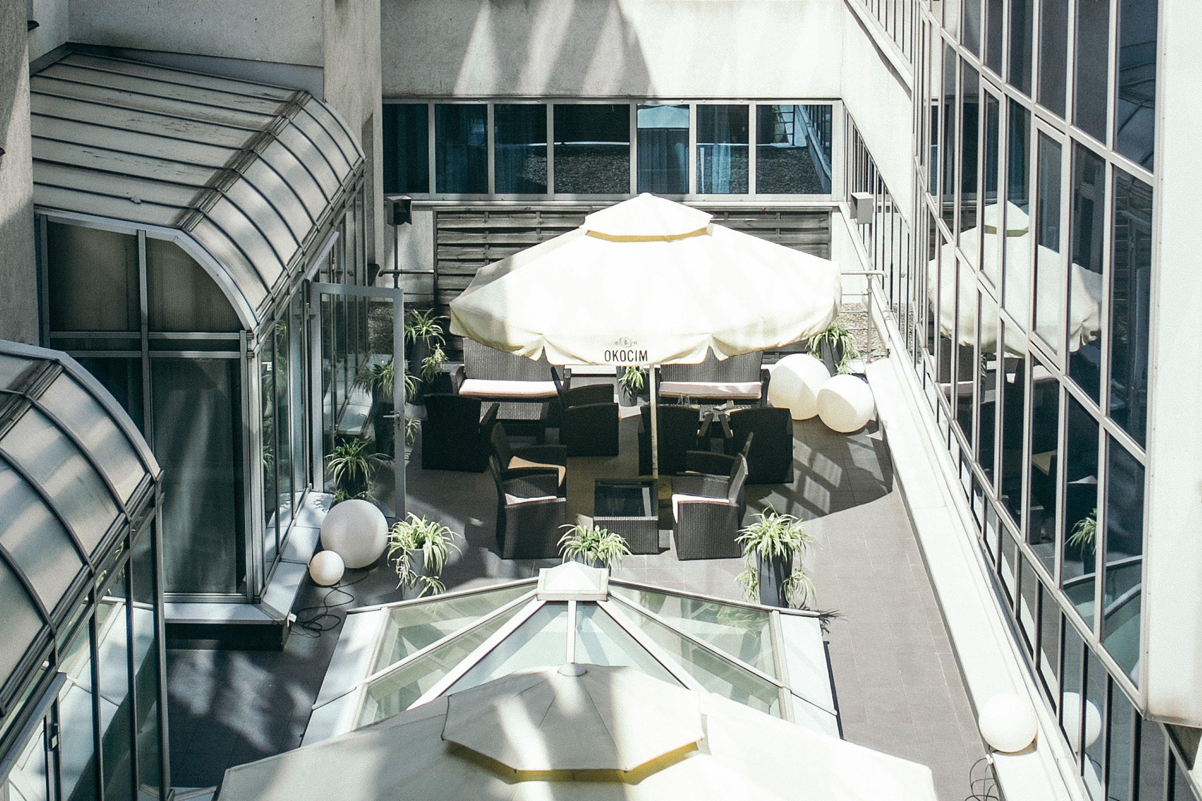 Holiday Inn Krakow City Centre By Ihg Exterior photo The interior of the hotel