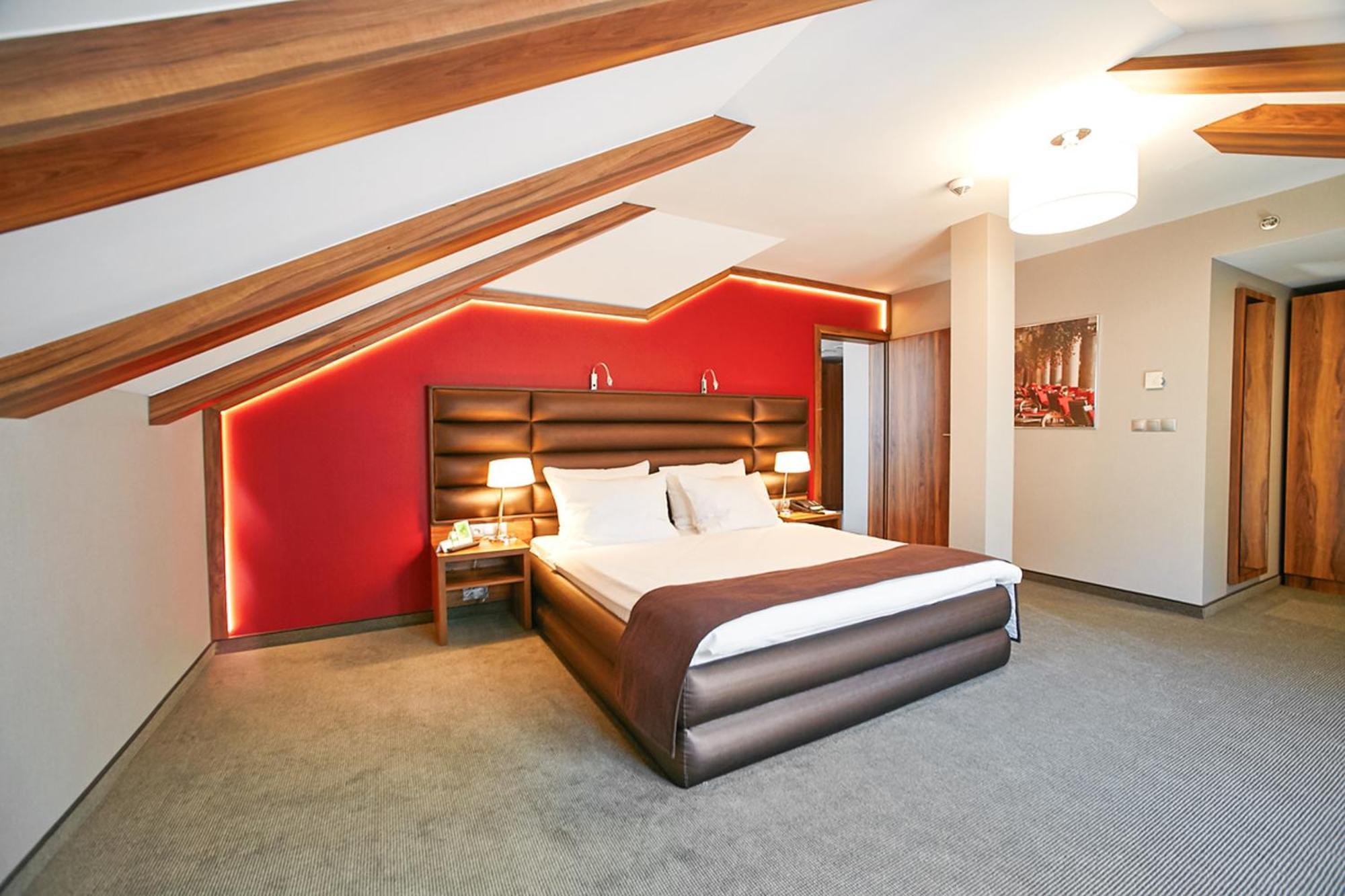 Holiday Inn Krakow City Centre By Ihg Exterior photo